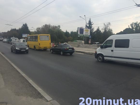 Фото дня: В Тернополі завершують ремонт дамби, фото №3 на сайті 20minut.ua