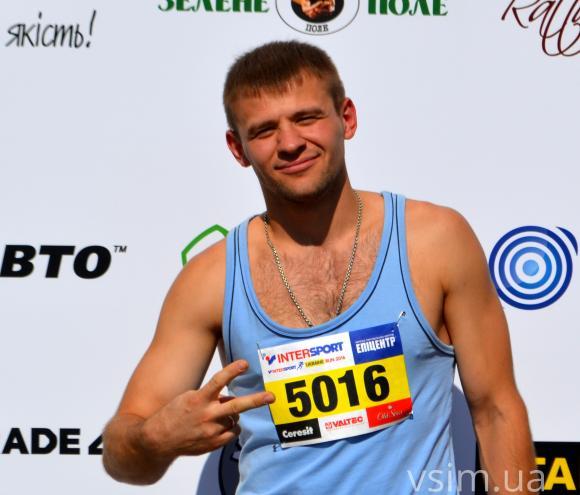 Хмельницький біжить. На масовий пробіг прийшло майже 2 тисячі людей, фото №11 на сайті vsim.ua