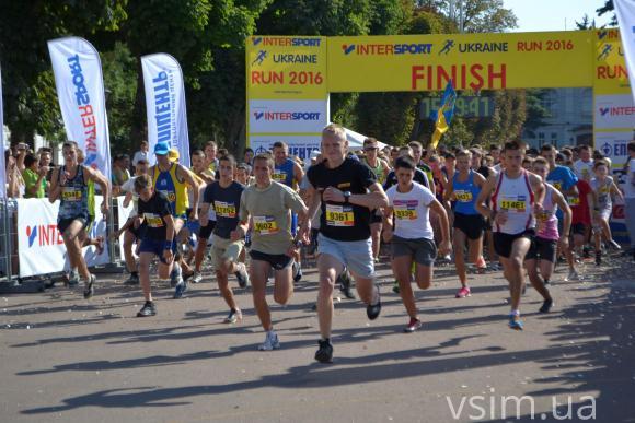 Хмельницький біжить. На масовий пробіг прийшло майже 2 тисячі людей, фото №21 на сайті vsim.ua