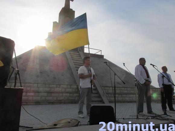 На реконструкцію бою під Лисонею, який відбувся століття тому, з'їхалися тисячі людей, фото №2 на сайті 20minut.ua