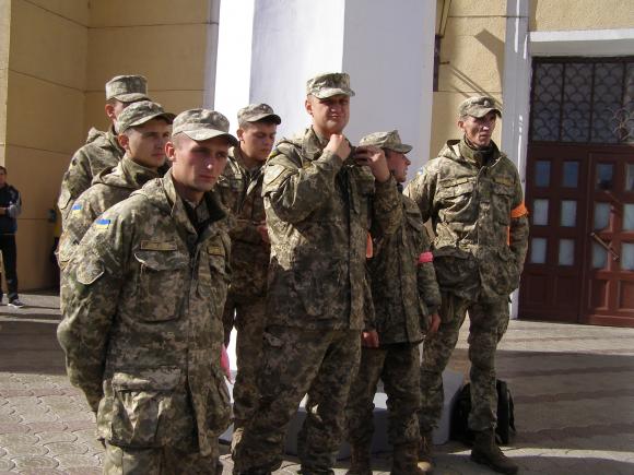Під час прощання з Іллею Жабіцьким у Вінниці проклинали Путіна, фото №5 на сайті 20minut.ua