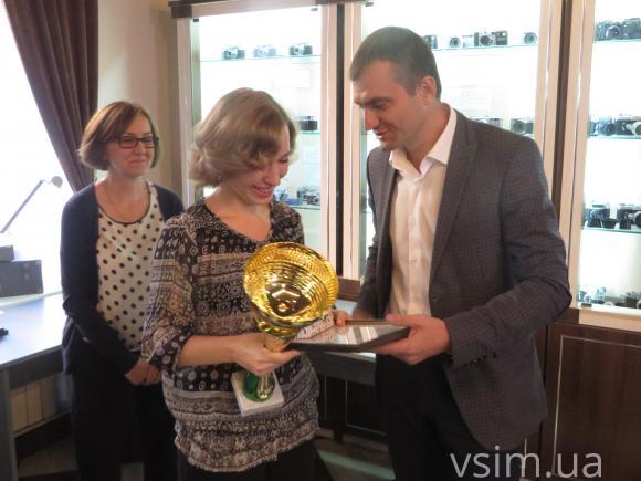 Світлина з параду вишиванок перемогла на фотоконкурсі 