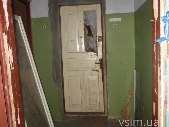 У Хмельницькому квартира-сміттєзвалище на дев'ятому поверсі затопила сусідів, фото №6 на сайті vsim.ua