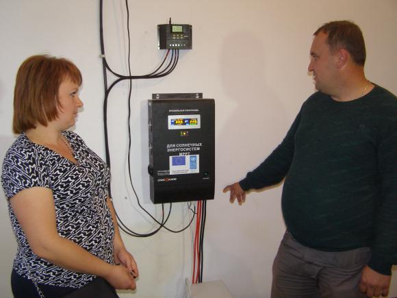 У Павлівці виграли грант і встановили вуличні ліхтарі, що працюють від сонця, фото №1 на сайті 20minut.ua