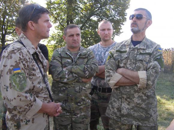 В Іллінцях перекрили трасу - протестували проти афери із землею на мільйон гривень, фото №7 на сайті 20minut.ua