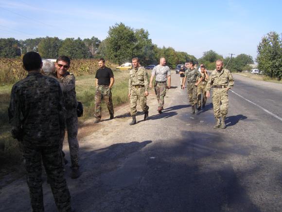 В Іллінцях перекрили трасу - протестували проти афери із землею на мільйон гривень, фото №8 на сайті 20minut.ua
