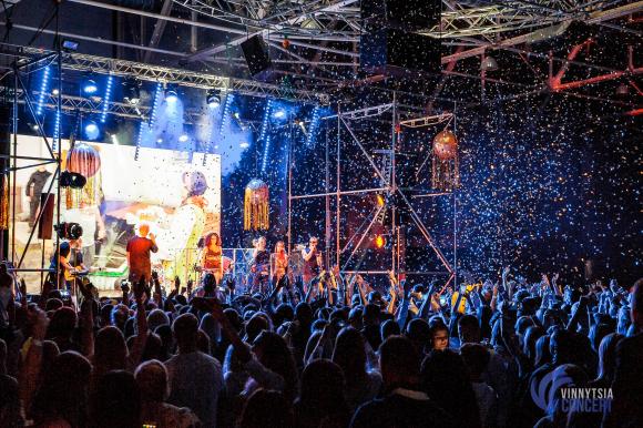 В Виннице Потап и Настя записали видео для «95 Квартала» на сайті 20minut.ua В Виннице Потап и Настя записали видео для «95 Квартала», фото №25 на сайті 20minut.ua