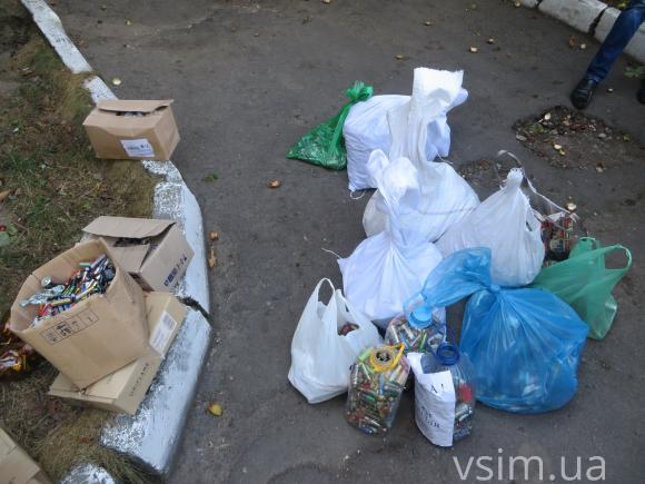 За 10 днів у Хмельницькому зібрали більше 400 кілограмів батарейок, фото №2 на сайті vsim.ua