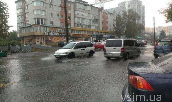 Хмельницький знову заливає (ФОТО) на сайті vsim.ua Хмельницький знову заливає (ФОТО), фото №1 на сайті vsim.ua