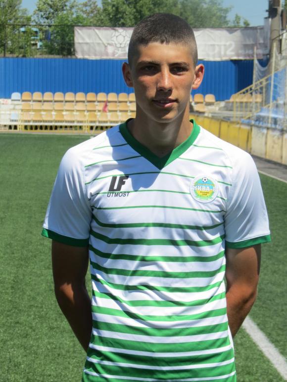 "Нива-В" сломила сопротивление "Тепловика" из Ивано-Франковска, забив два мяча и пропустив один на последней минуте, фото №1 на сайті 20minut.ua