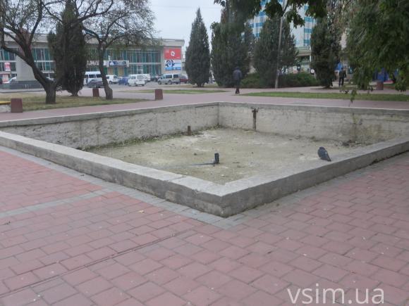 Реконструкція привокзальної площі відкладається. Не можуть знайти підрядника на сайті vsim.ua Реконструкція привокзальної площі відкладається. Не можуть знайти підрядника, фото №1 на сайті vsim.ua