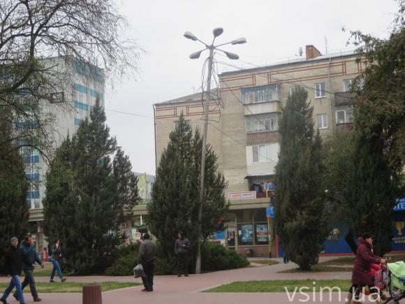 Реконструкція привокзальної площі відкладається. Не можуть знайти підрядника на сайті vsim.ua Реконструкція привокзальної площі відкладається. Не можуть знайти підрядника, фото №2 на сайті vsim.ua