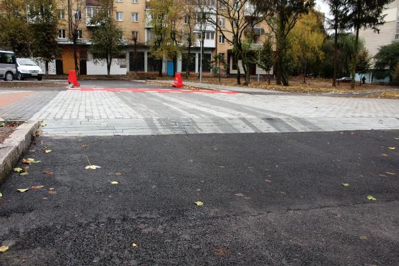 Реконструкцію на проспекті Космонавтів мають завершити до кінця жовтня, фото №3 на сайті 20minut.ua