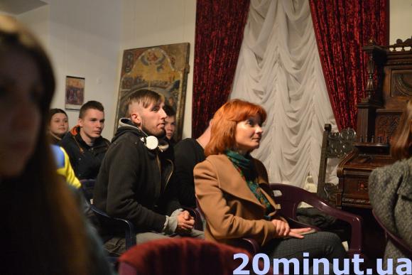 У Кам’янці відбулася презентація нової книги Макса Кідрука «Зазирни у мої сни», фото №3 на сайті 20minut.ua