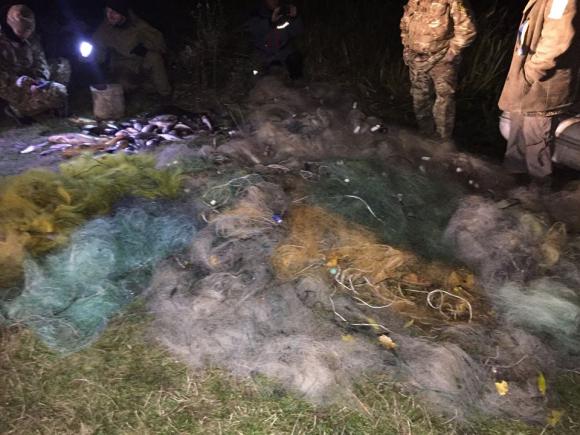 В Касперівцях знову промишляють браконьєри - рибу ловлять кілометровими сітками, фото №1 на сайті 20minut.ua