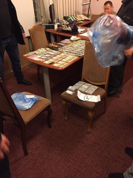 Володимир Катинський вимагав 280 000 хабара за посаду. За ці гроші йому мали побудувати дачу (ОНОВЛЕНО), фото №1 на сайті 20minut.ua