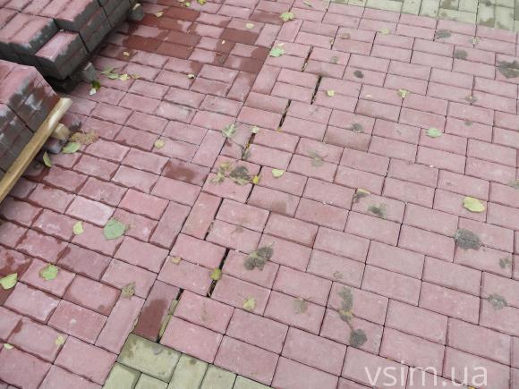 Як проходить реконструкція майданчику біля кінотеатру Шевченка, фото №4 на сайті vsim.ua