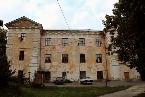 Замок-палац Грохольських у районі П'ятничани будували полонені на сайті 20minut.ua Замок-палац Грохольських у районі П'ятничани будували полонені, фото №6 на сайті 20minut.ua