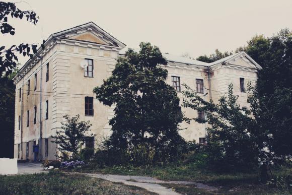 Замок-палац Грохольських у районі П'ятничани будували полонені на сайті 20minut.ua Замок-палац Грохольських у районі П'ятничани будували полонені, фото №7 на сайті 20minut.ua