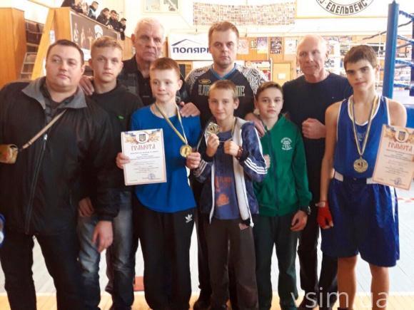 Збірна Хмельниччини стала третьою на чемпіонаті України з боксу, фото №1 на сайті vsim.ua