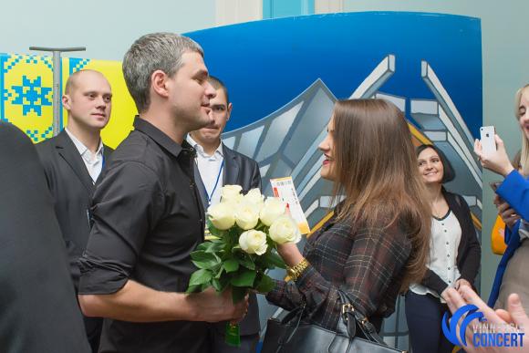 Арсен Мірзоян – про участь у «Євробаченні», незабутній подарунок для тещі і своє звання «заслуженого Квазімодо України» на сайті 20minut.ua Арсен Мірзоян – про участь у «Євробаченні», незабутній подарунок для тещі і своє звання «заслуженого Квазімодо України», фото №24 на сайті 20minut.ua