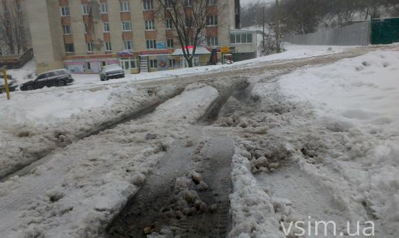 Хмельницький завалило снігом. Що відбувалося в місті і як розчистили дороги (ФОТО), фото №6 на сайті vsim.ua
