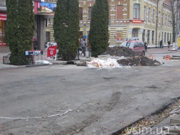 На Проскурівській комунальники знову взялись викладати плитку, фото №2 на сайті vsim.ua