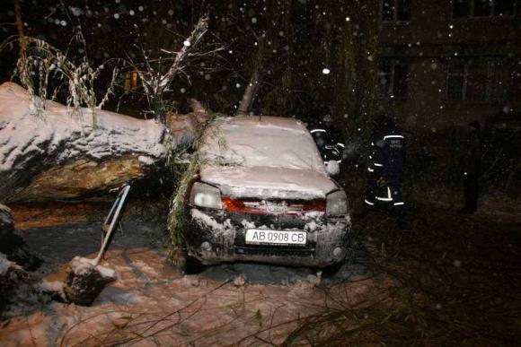 Наслідки снігопаду: десятки аварій через сніг, але без загиблих (ФОТО), фото №9 на сайті 20minut.ua