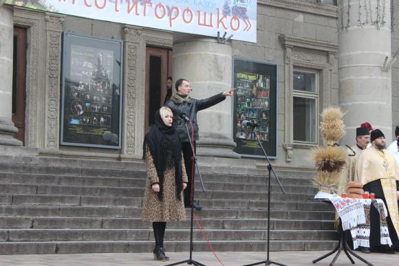 Тернопіль у скорботі вшанував пам`ять жертв голодоморів, фото №5 на сайті 20minut.ua
