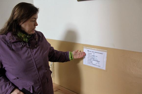Жителі перекривали Хмельницьке шосе: «Орендарі руйнують наш будинок» (ОНОВЛЕНО), фото №2 на сайті 20minut.ua