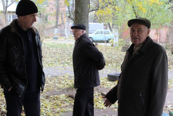 Жителі перекривали Хмельницьке шосе: «Орендарі руйнують наш будинок» (ОНОВЛЕНО), фото №4 на сайті 20minut.ua