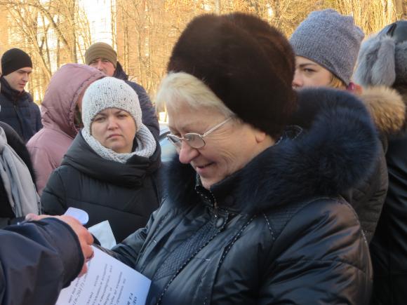 Батьки вихованців ДНЗ №37 вийшли на акцію під стіни Нацполіції (ОНОВЛЕНО), фото №2 на сайті vsim.ua