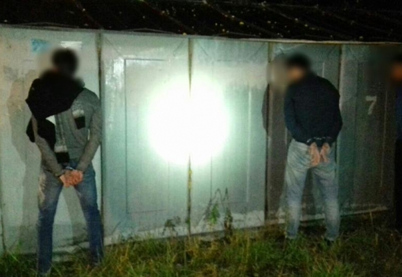 Будні хмельницьких копів: "Без бійки дали руки, щоб одягнув кайданки", фото №1 на сайті vsim.ua