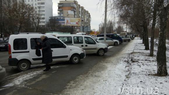 Через роботи водоканалу в центрі Хмельницького утворилися великі затори, фото №4 на сайті vsim.ua