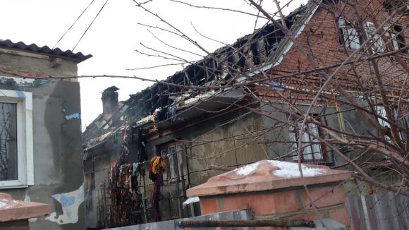 «Ми залишилися в тому, в чому тікали від вогню». Згорів будинок родини,  в якій 7 дітей, фото №1 на сайті 20minut.ua