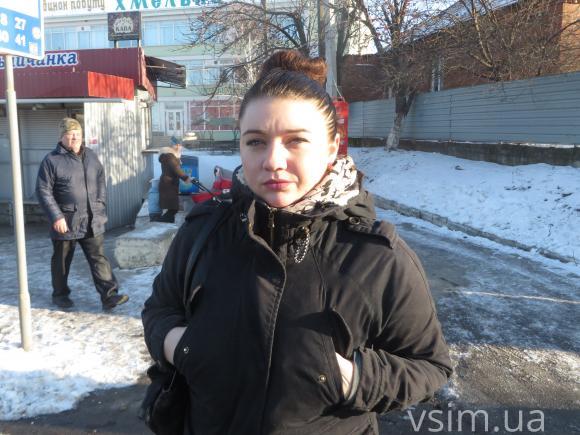 На Кам'янецькій рейсовий автобус побив дві автівки і мало не збив пішохода, фото №1 на сайті vsim.ua