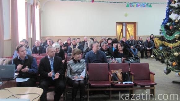 На районній сесії депутати слухали звіти очільників району, фото №2 на сайті 20minut.ua