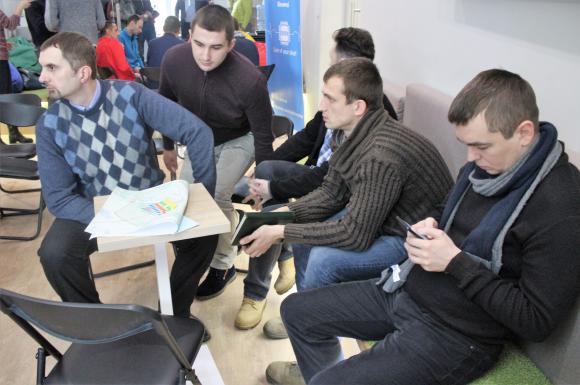 Наша вело-перспектива за швейцарський рахунок. Місто облаштують велопарковками, фото №4 на сайті 20minut.ua