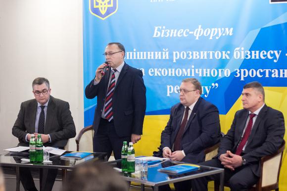 Нове керівництво ПриватБанку: ми підтримуємо проекти, що сприяють економічному зростанню Вінничини (Прес-служба ПАТ КБ "ПриватБанку"), фото №1 на сайті 20minut.ua