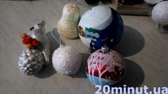 Новорічні прикраси на ялинку: які, де і за скільки на сайті 20minut.ua Новорічні прикраси на ялинку: які, де і за скільки, фото №2 на сайті 20minut.ua