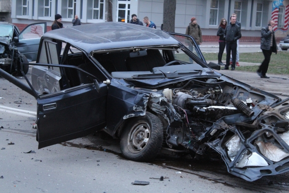 Пригадаймо 10 найстрашніших аварій за рік. Найчастіші причини ДТП, фото №2 на сайті 20minut.ua