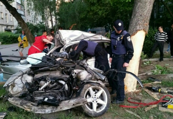 Пригадаймо 10 найстрашніших аварій за рік. Найчастіші причини ДТП, фото №6 на сайті 20minut.ua