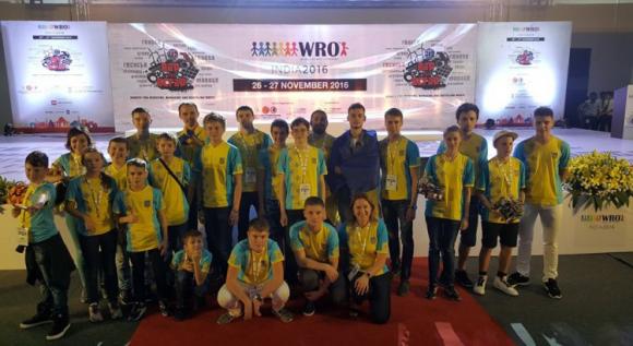 Робот, який сортує сміття, вивів вінничан у півфінал Всесвітньої олімпіади, фото №2 на сайті 20minut.ua