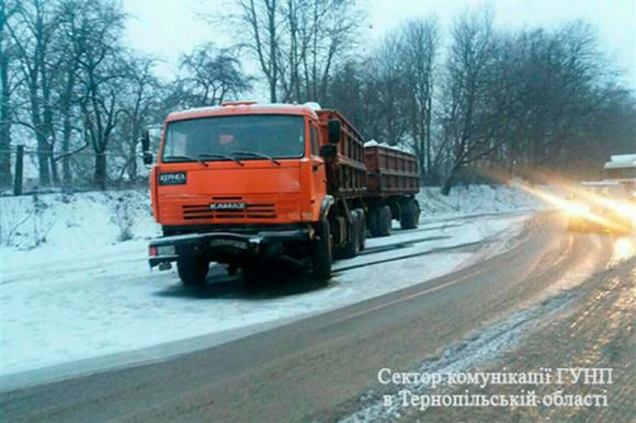 Смертельна ДТП на Підволочищині: загинула молода жінка (ОНОВЛЕНО), фото №1 на сайті 20minut.ua