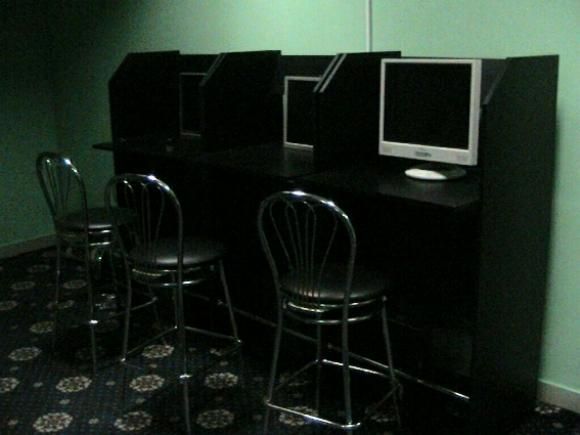 У Хмільнику «накрили» незаконний гральний заклад. ФОТО, фото №1 на сайті 20minut.ua