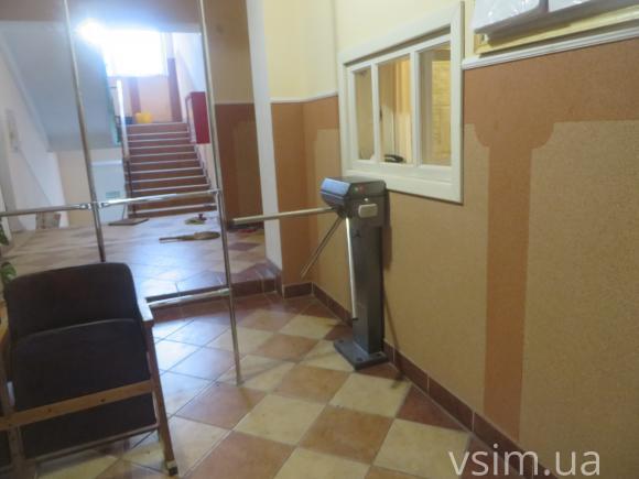 В туалет з ліхтарем. Сотні хмельничан третій день сидять без світла, фото №4 на сайті vsim.ua