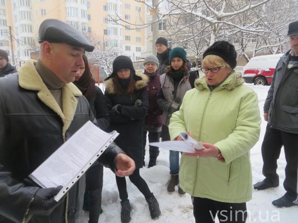 Жителі утепленого будинку на Бандери кажуть, що їх обманула голова ОСББ, фото №3 на сайті vsim.ua