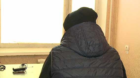 Знайомий, до якого приїхав чоловік, навів на нього грабіжників з "макаровим" (ФОТО), фото №2 на сайті 20minut.ua