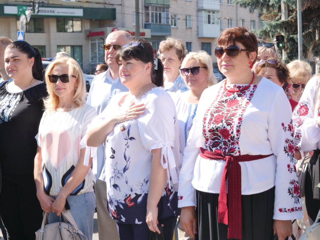 У Житомирі відзначили День Конституції на сайті 20minut.ua У Житомирі відзначили День Конституції, фото №6 на сайті 20minut.ua
