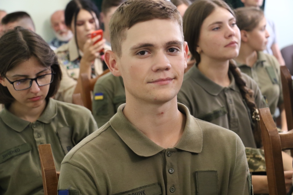 У Житомирі вшанували пам'ять Олега Ольжича на сайті 20minut.ua У Житомирі вшанували пам'ять Олега Ольжича, фото №6 на сайті 20minut.ua